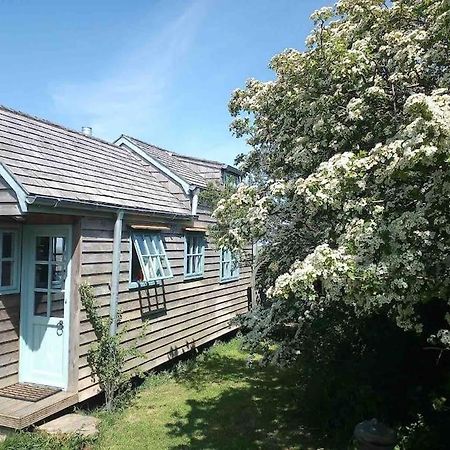 뷰드 Tiny House On Isolated Farm By The Cornish Coast 빌라 외부 사진