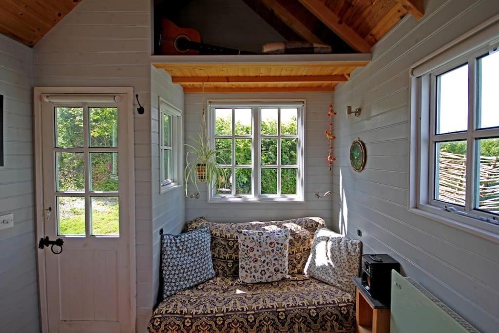 뷰드 Tiny House On Isolated Farm By The Cornish Coast 빌라 외부 사진
